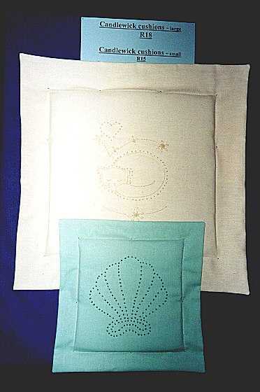 Basic candlewick cushion